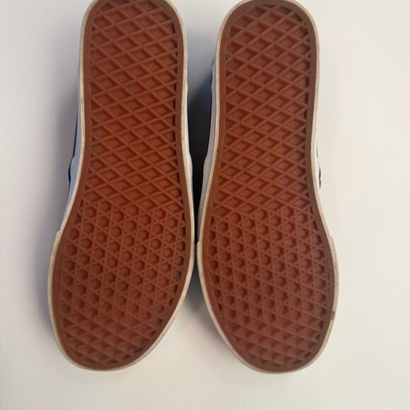 VAN Classic Slip-On Shoe - Black - Picture 5 of 5